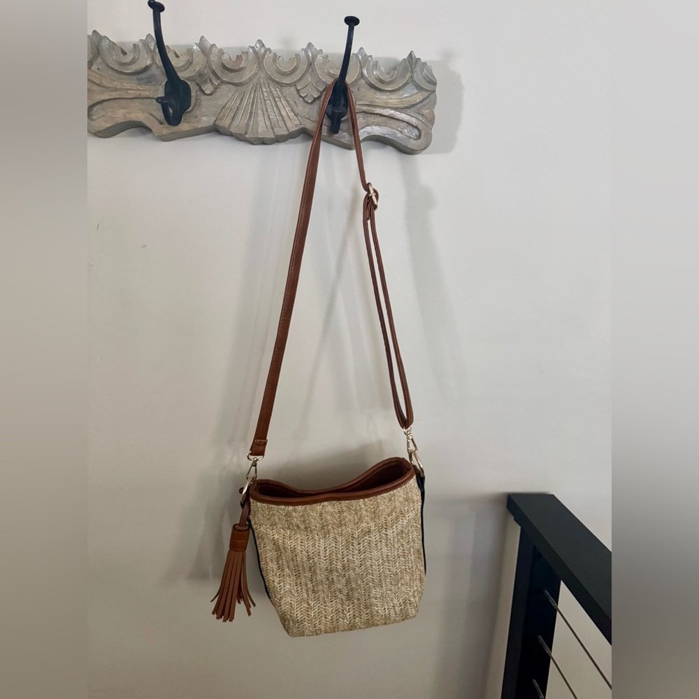 Jen & Co Crossbody bag - Picture 2 of 10